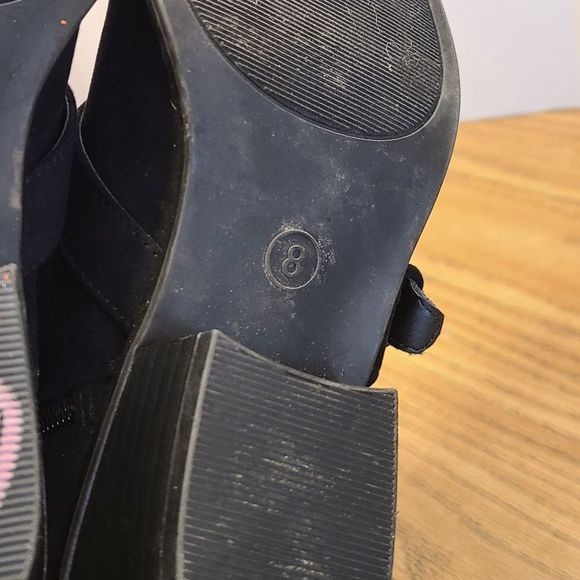 Black Faux Suede Buckle Booties size 8 - Picture 5 of 7